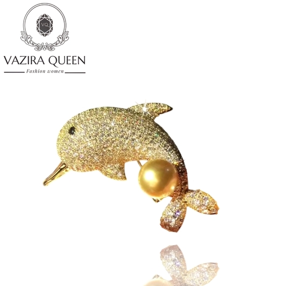 VQ Dolphin Brooch - Picture 1 of 4